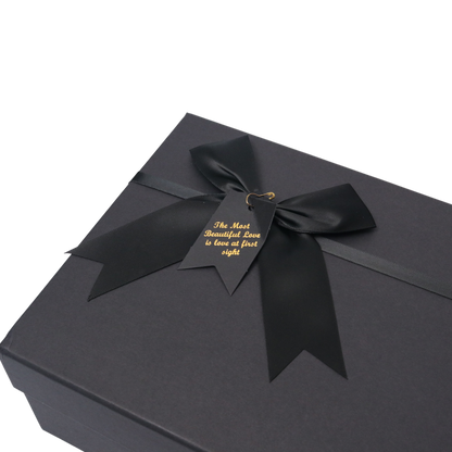 GoPlayer hardshell case with satin ribbon