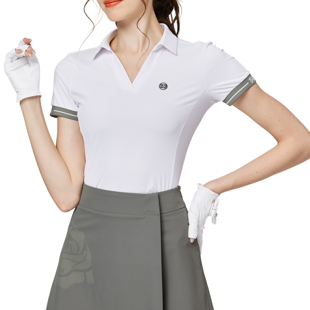 V-neck women's short-sleeved top