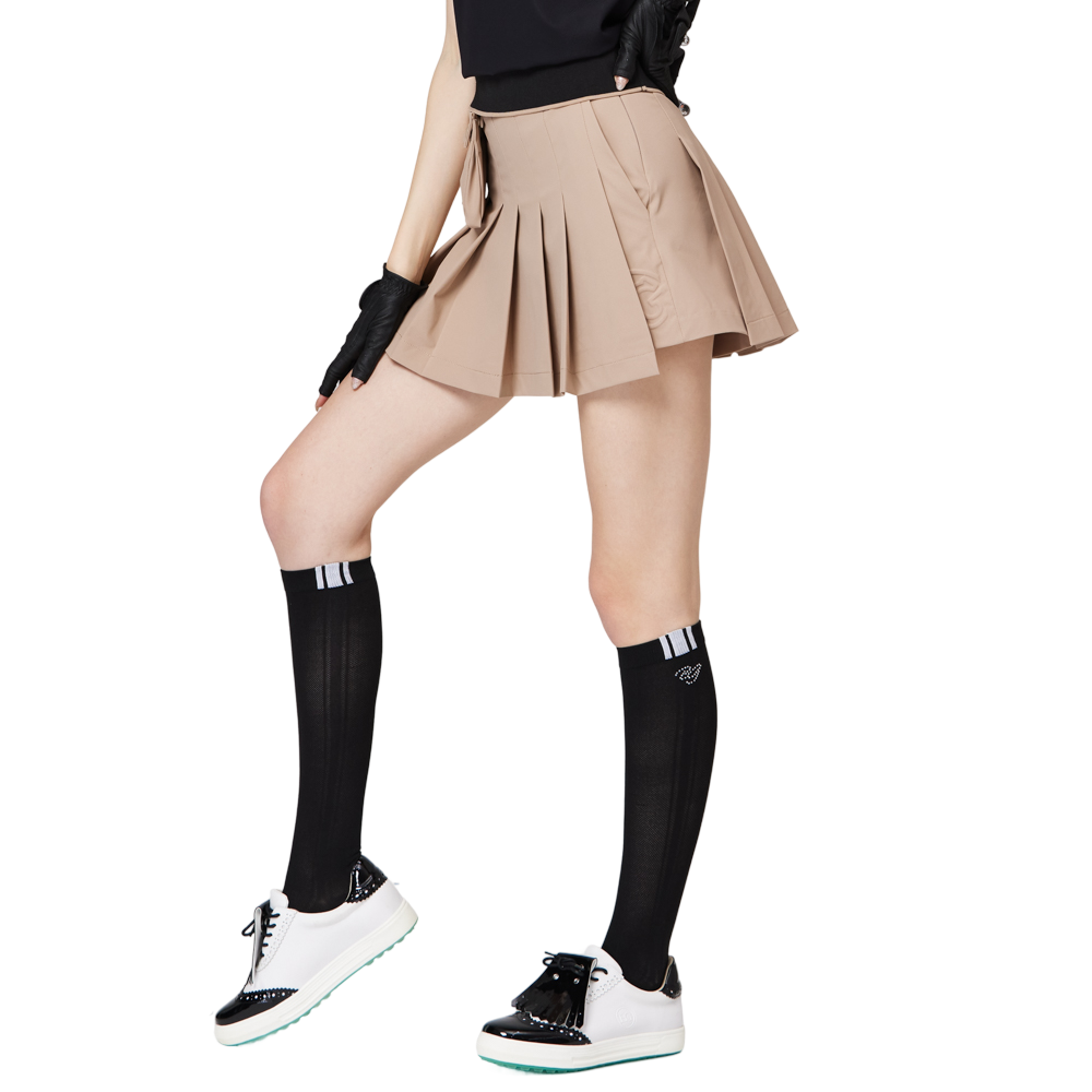 High-waisted wide-pleated women's short skirt